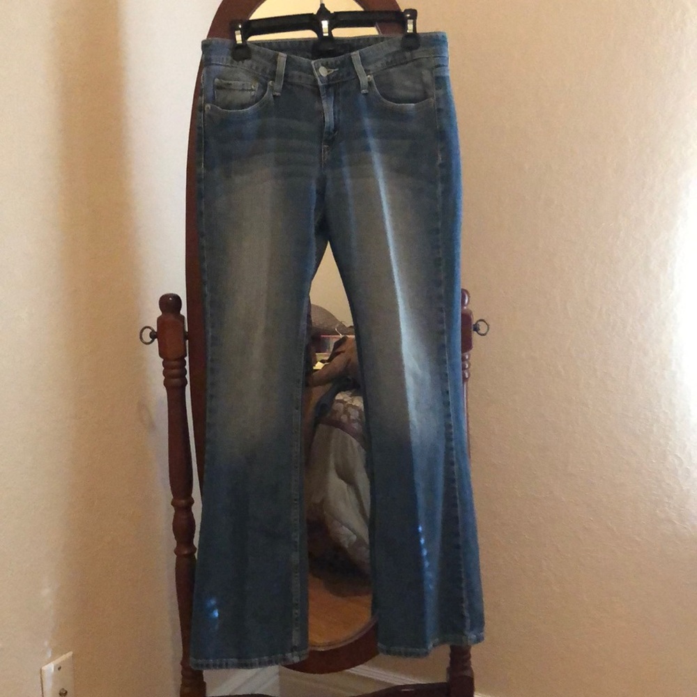 Women’s Jeans